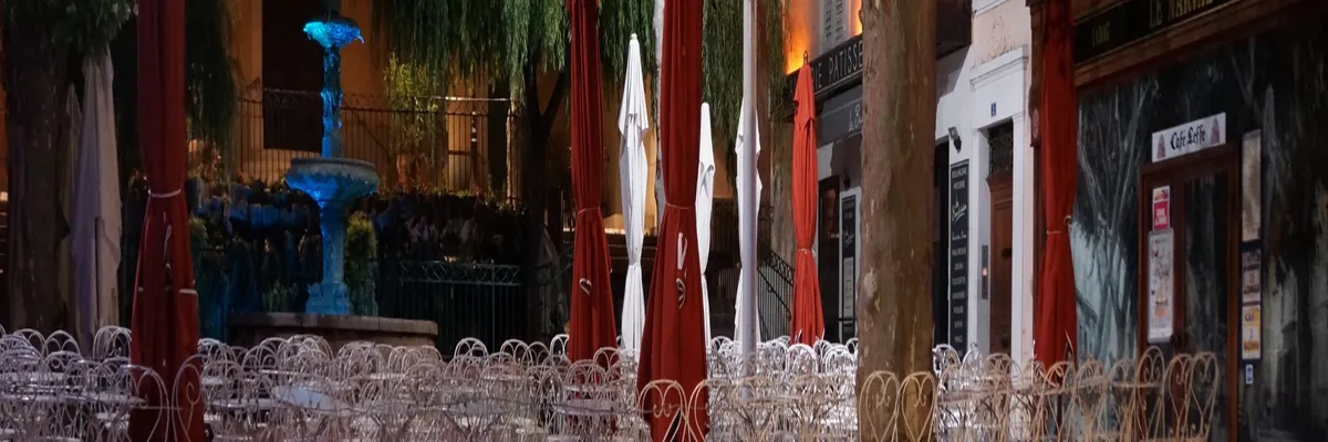 Image Pose abri de piscine Bandol