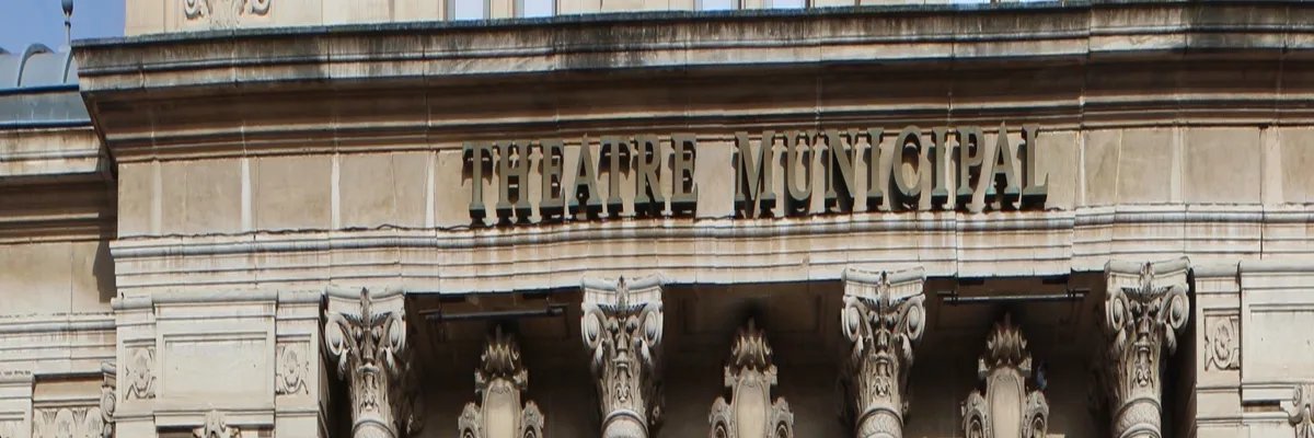 Image Pose abri de piscine Bourg-en-Bresse