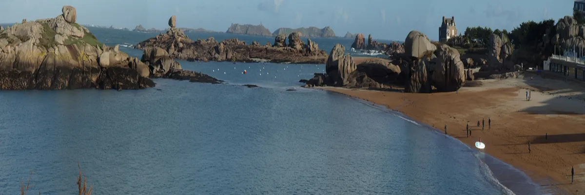 Image Pose abri de piscine Bretagne