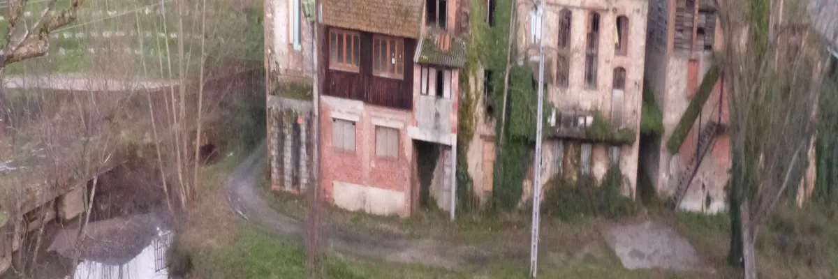 Image Pose abri de piscine Graulhet