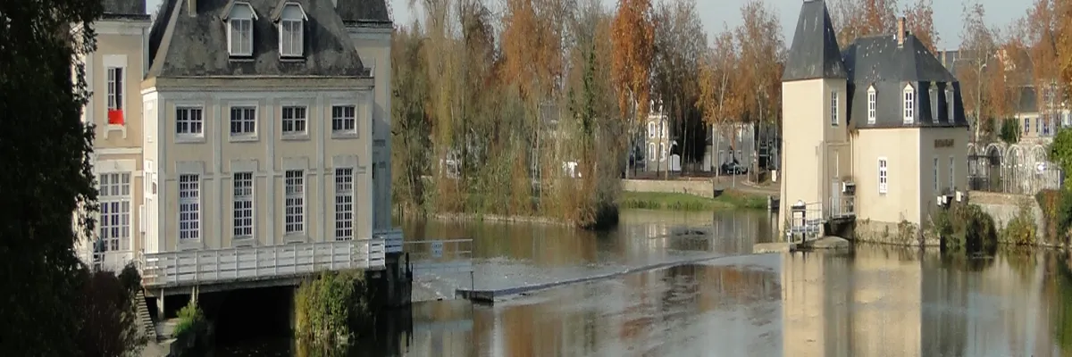 Image Pose abri de piscine La Flèche