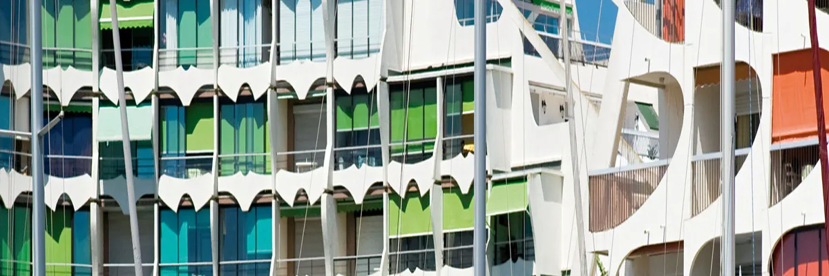 Image Pose abri de piscine La Grande-Motte