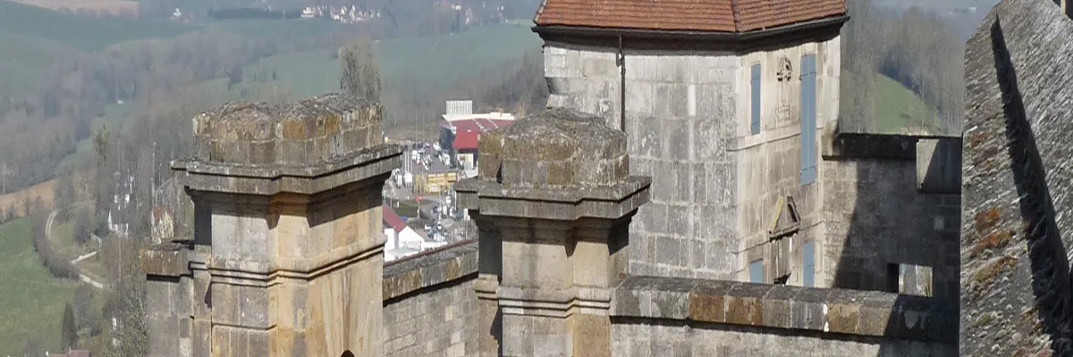 Image Pose abri de piscine Langres