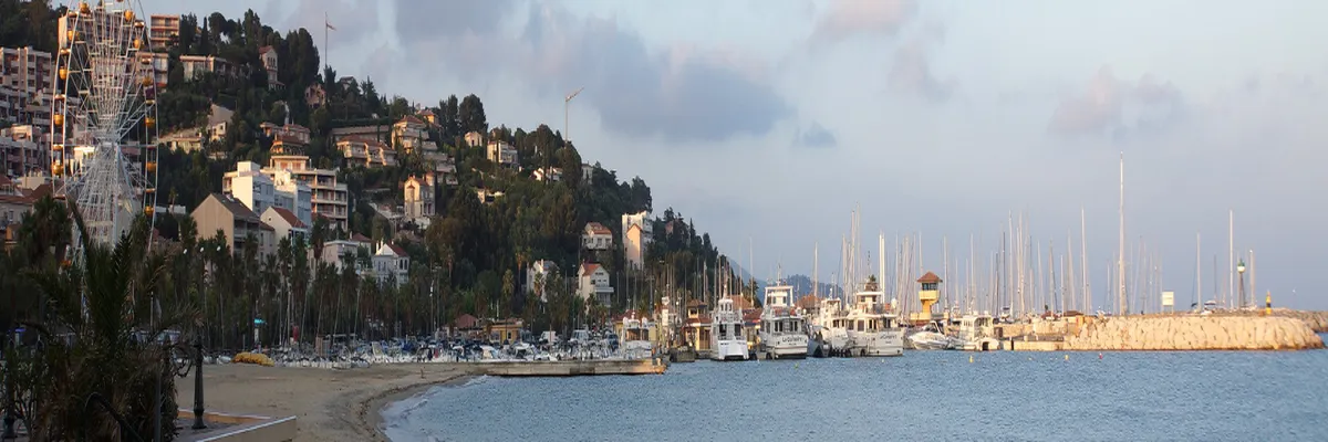 Image Pose abri de piscine Le Lavandou