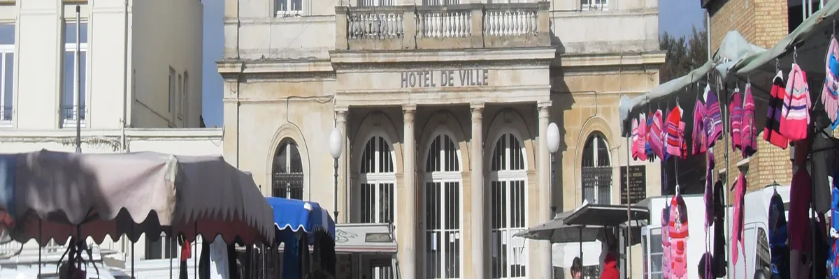 Image Pose abri de piscine Marquise