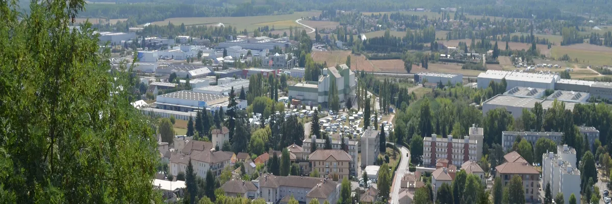 Image Pose abri de piscine Montluel