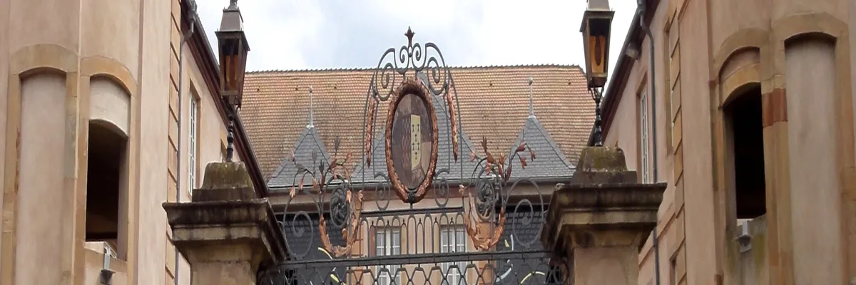 Image Pose abri de piscine Mutzig