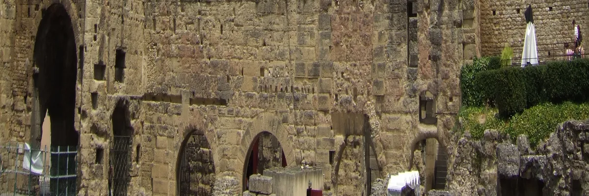 Image Pose abri de piscine Orange