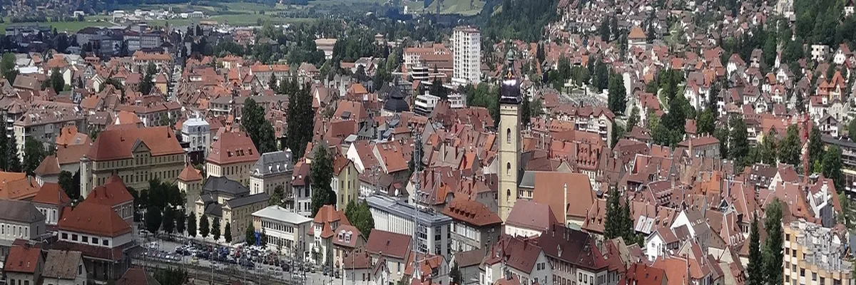 Image Pose abri de piscine Pontarlier
