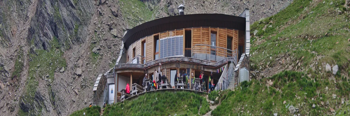 Image Pose abri de piscine Saint-Gervais-les-Bains