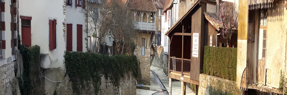 Image Pose abri de piscine Salies-de-Béarn