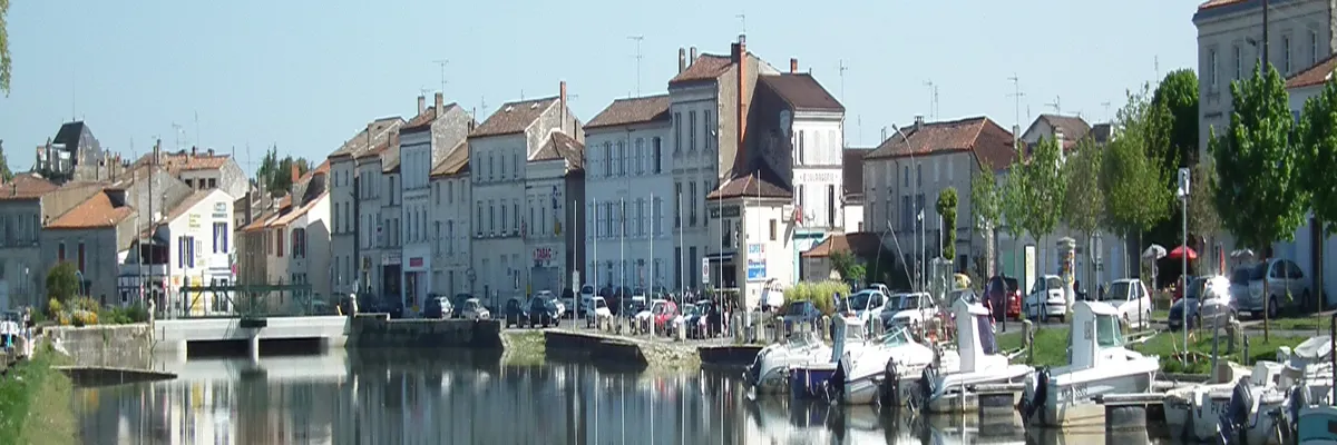 Image Pose abri de piscine Saujon