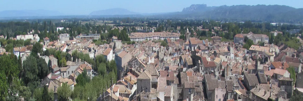 Image Pose abri de piscine Tarascon
