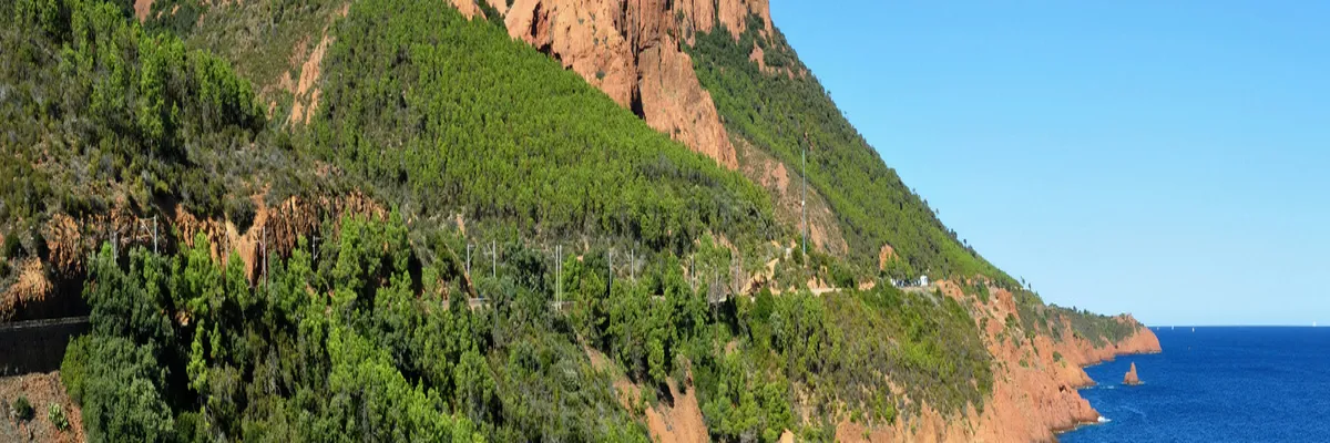 Image Pose abri de piscine Var